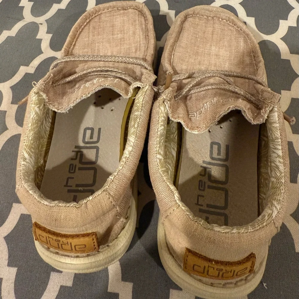 Kids Hey Dude Slip on Shoes 11 Wendy